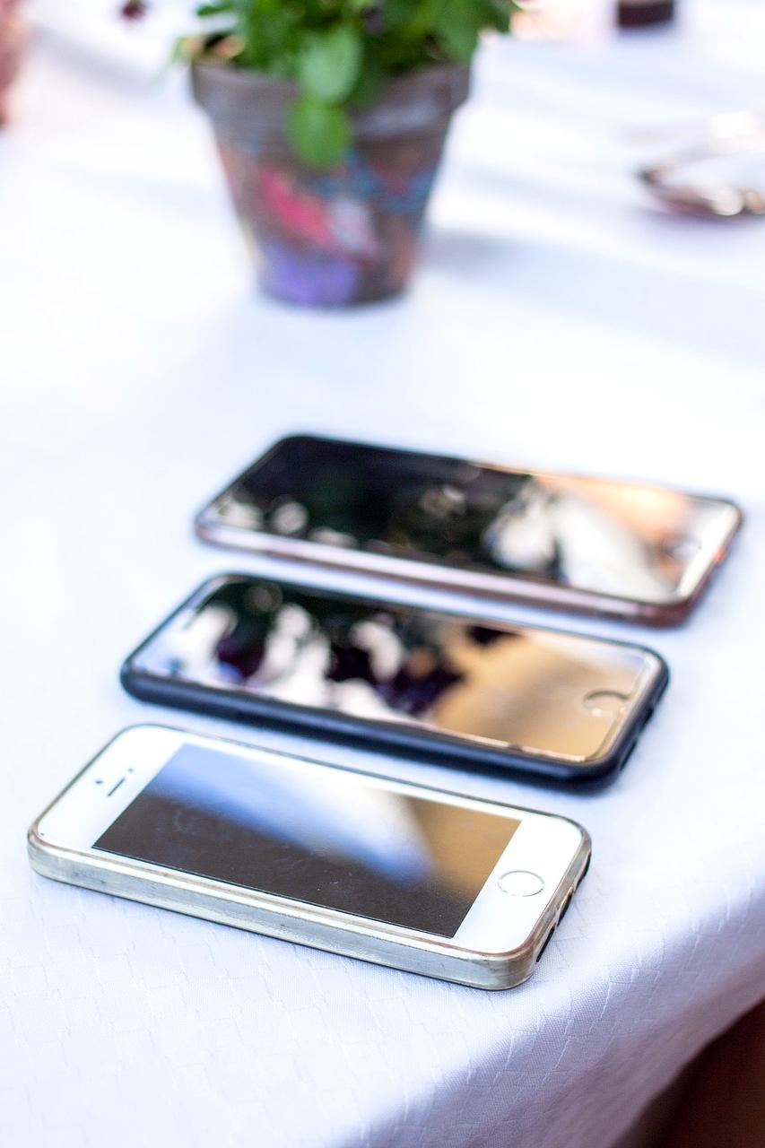 Comparison chart of different screen resolutions