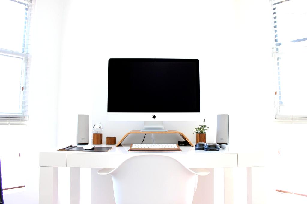 Professional Color Accuracy Monitor